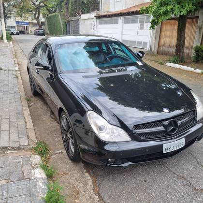 MERCEDES-BENZ CLS 500 5.0 AVANTGARDE V8 GASOLINA 4P AUTOMÁTICO MERCEDES-BENZ CLS 500 5.0 AVANTGARDE V8 GASOLINA 4P AUTOMÁTICO